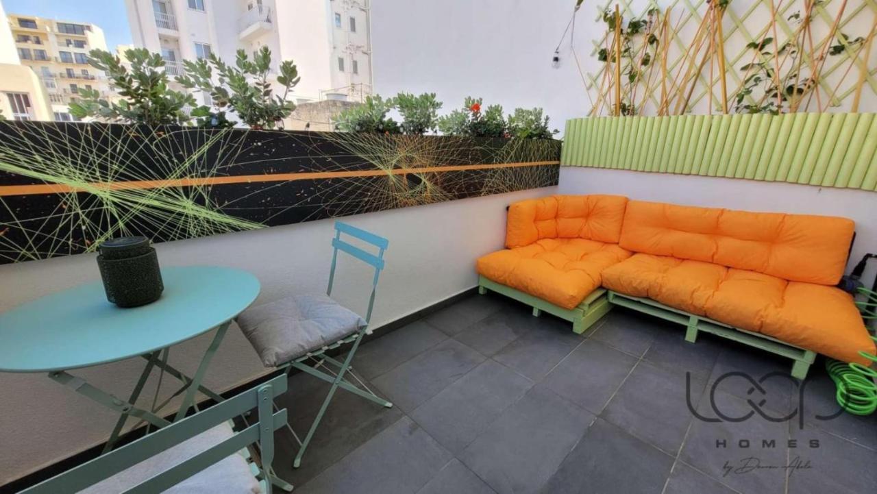 Modern - 50 M From Sea - Free Wi-Fi - Super Cool - Terrace - Fully Air-Conditioned San Pawl il-Baħar Kültér fotó