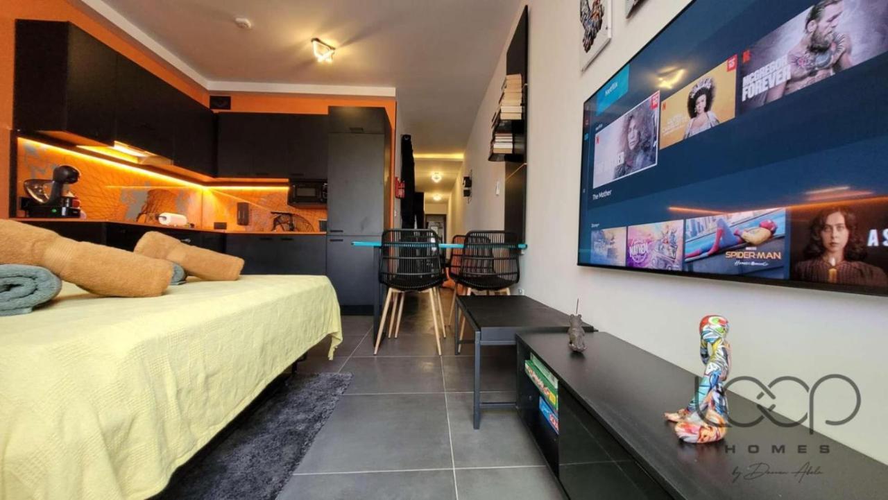 Modern - 50 M From Sea - Free Wi-Fi - Super Cool - Terrace - Fully Air-Conditioned San Pawl il-Baħar Kültér fotó